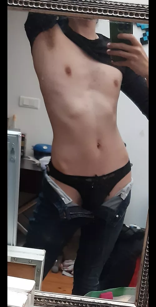 My first submission here 💜 by subtlealtaccount