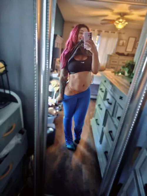 My mombod in gym attire- Help me take it off by daphne_63