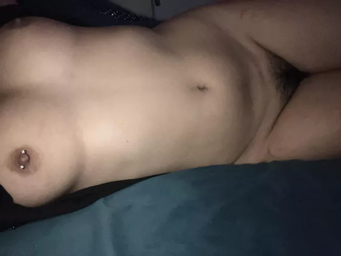 Please kiss my Filipina bush;) by knowfacehaze