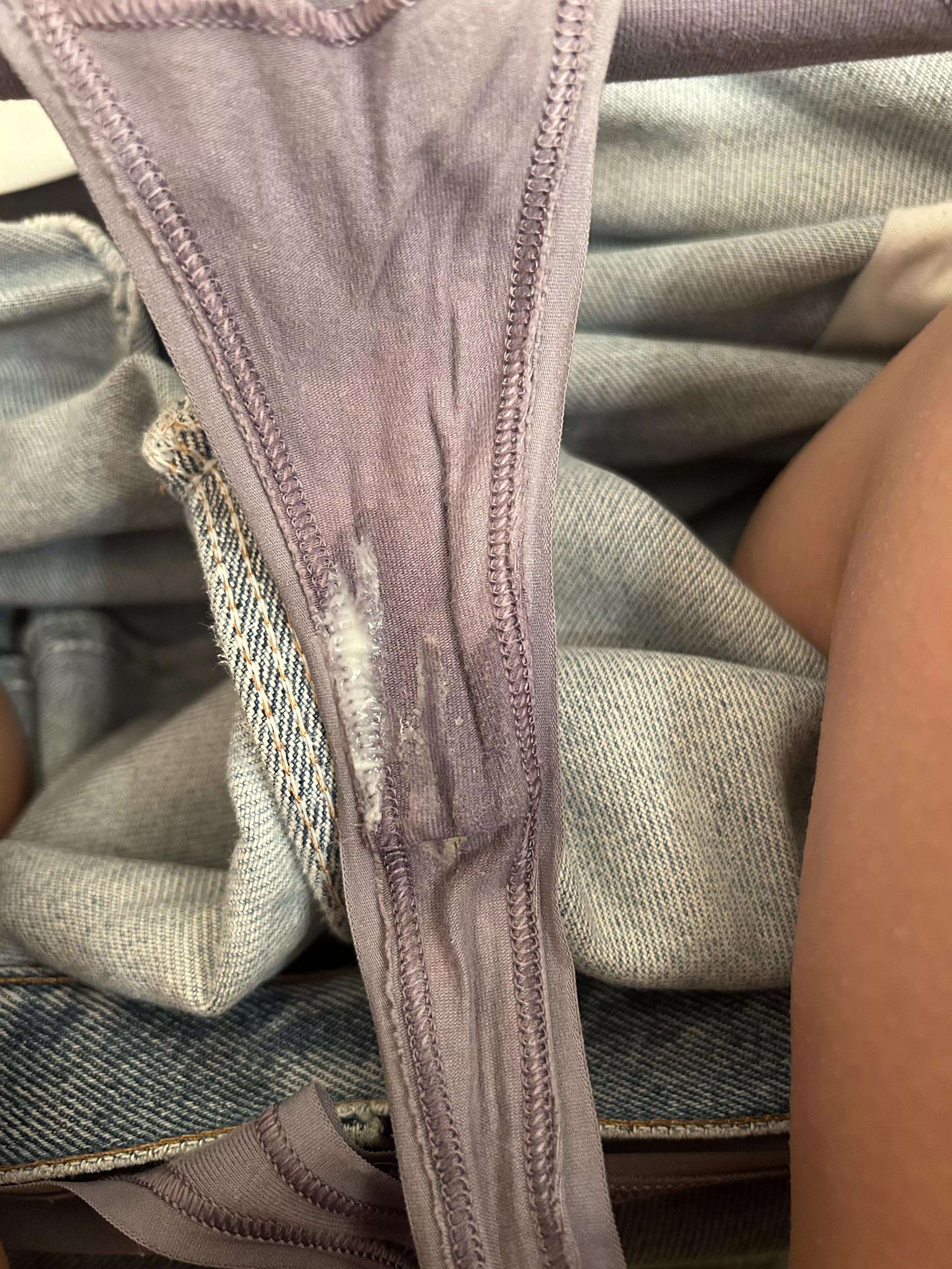 Sweet cream (I’m ovulating) ;) posted by Yaelnextdoorvip