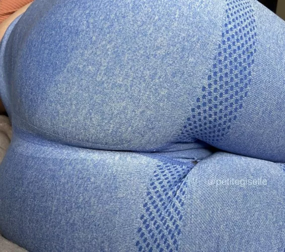 Wanna workout with me? 😏😝 by petitegiselle