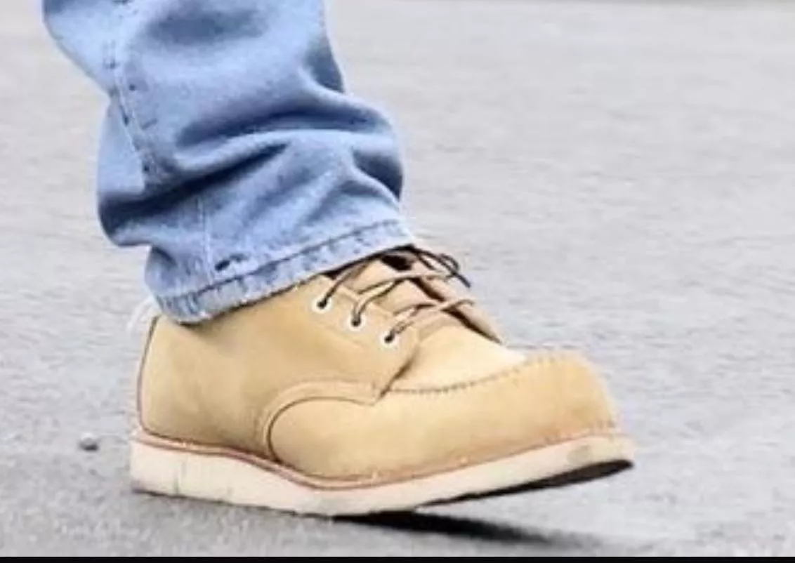 What is the name of these boots? posted by LoganWellz