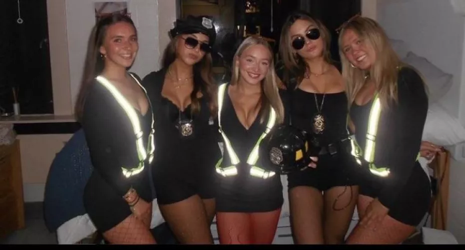 Which hot cop? by JDHL1