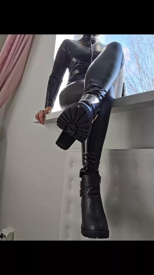 Who loves catsuits? by dommequeenheathers