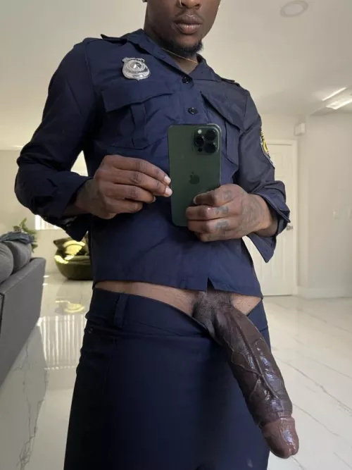 Who’s going to let me tie you up?😈 by Far_Concentrate5572