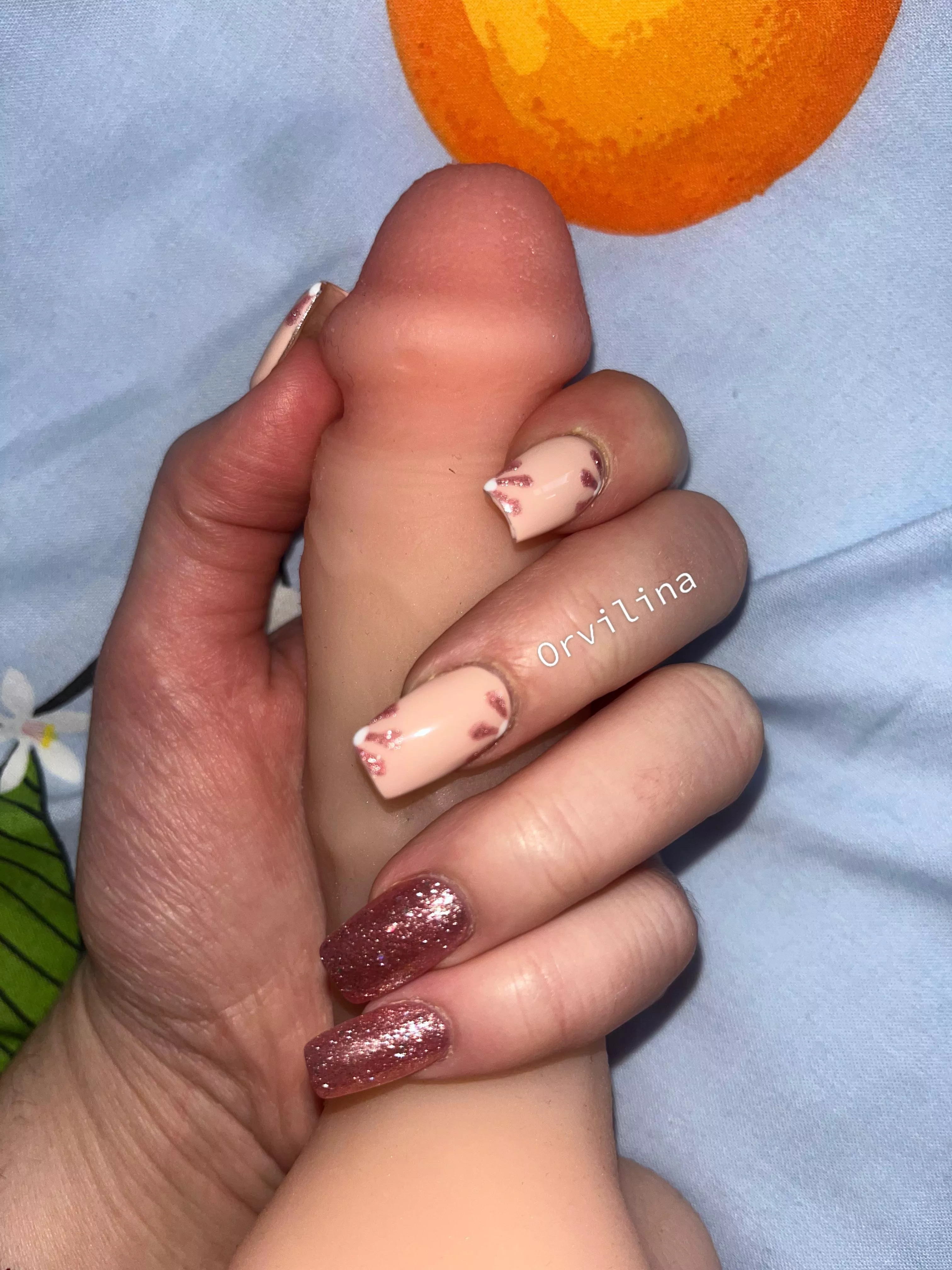 Your throbbing cock only deserves the prettiest of pink nails 💘💅 posted by orvilina