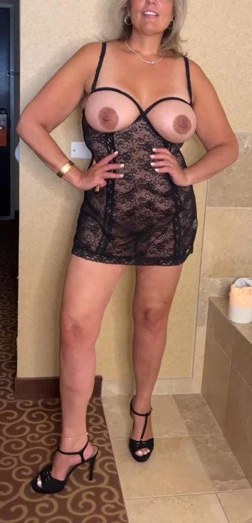 are any of you into banging 50-year-olds like me? by etowncouple1972