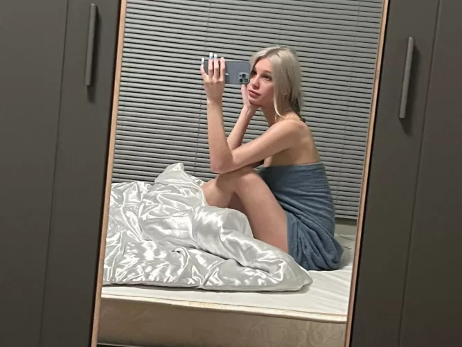 bored and lonely, will you help me deal with this? by calmlyacquit