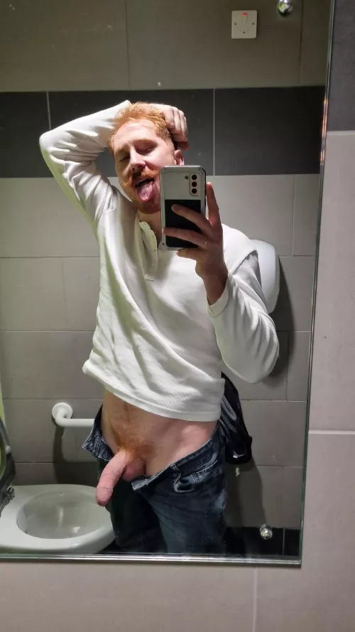 Do i suit this white shirt? by RedTashMyke