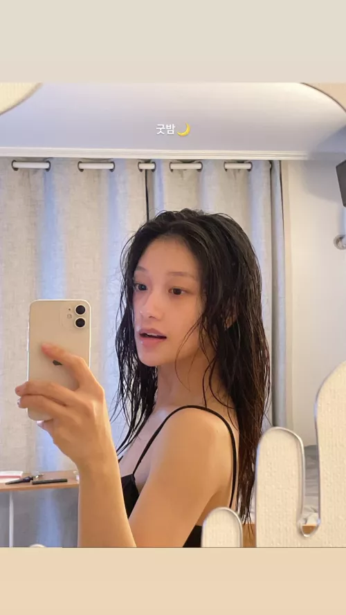 fromis_9 - Lee Seoyeon by jiheonnibaek