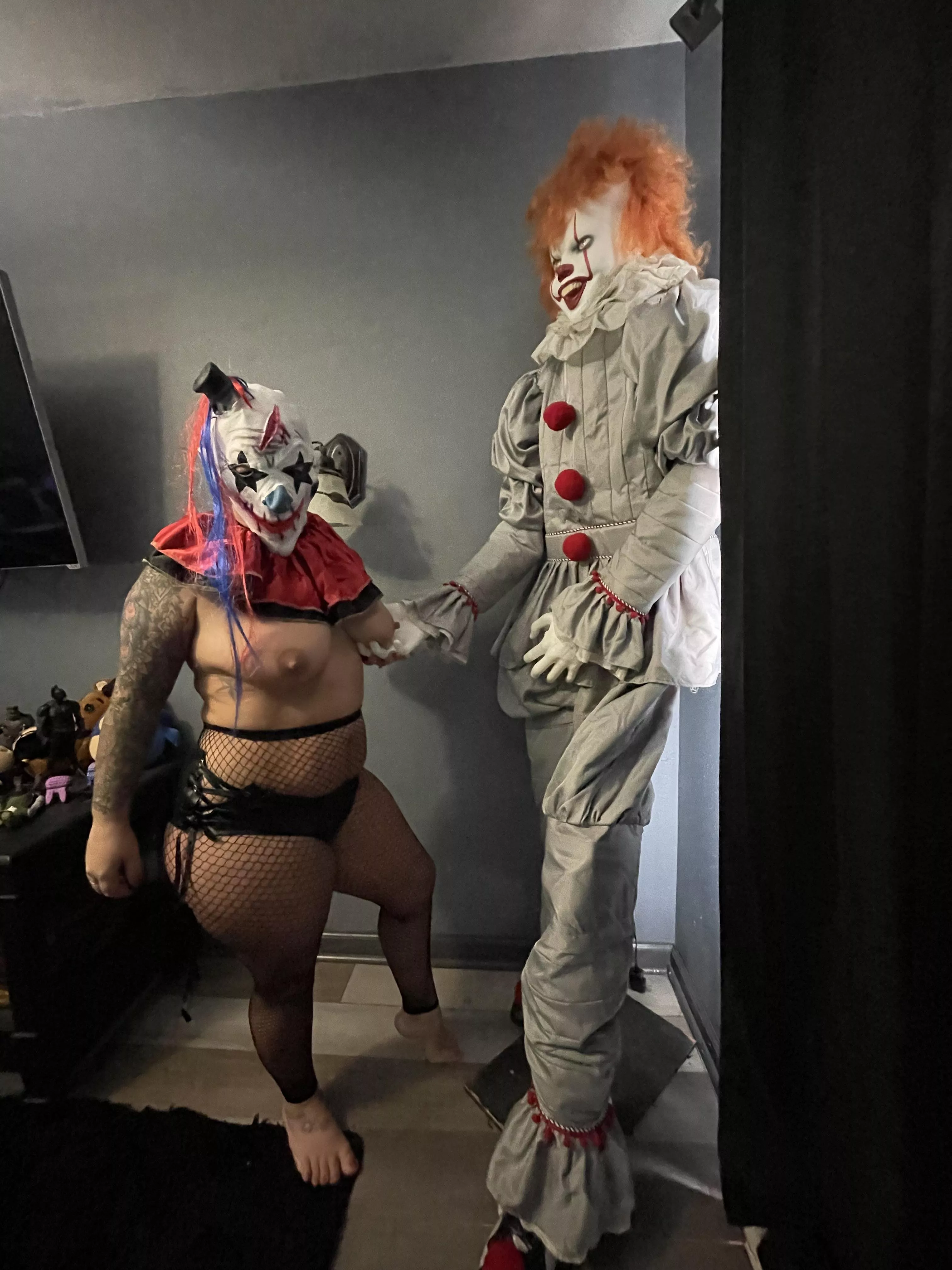 Halloween [f]un with my favorite clown posted by Sweet-N-Thick