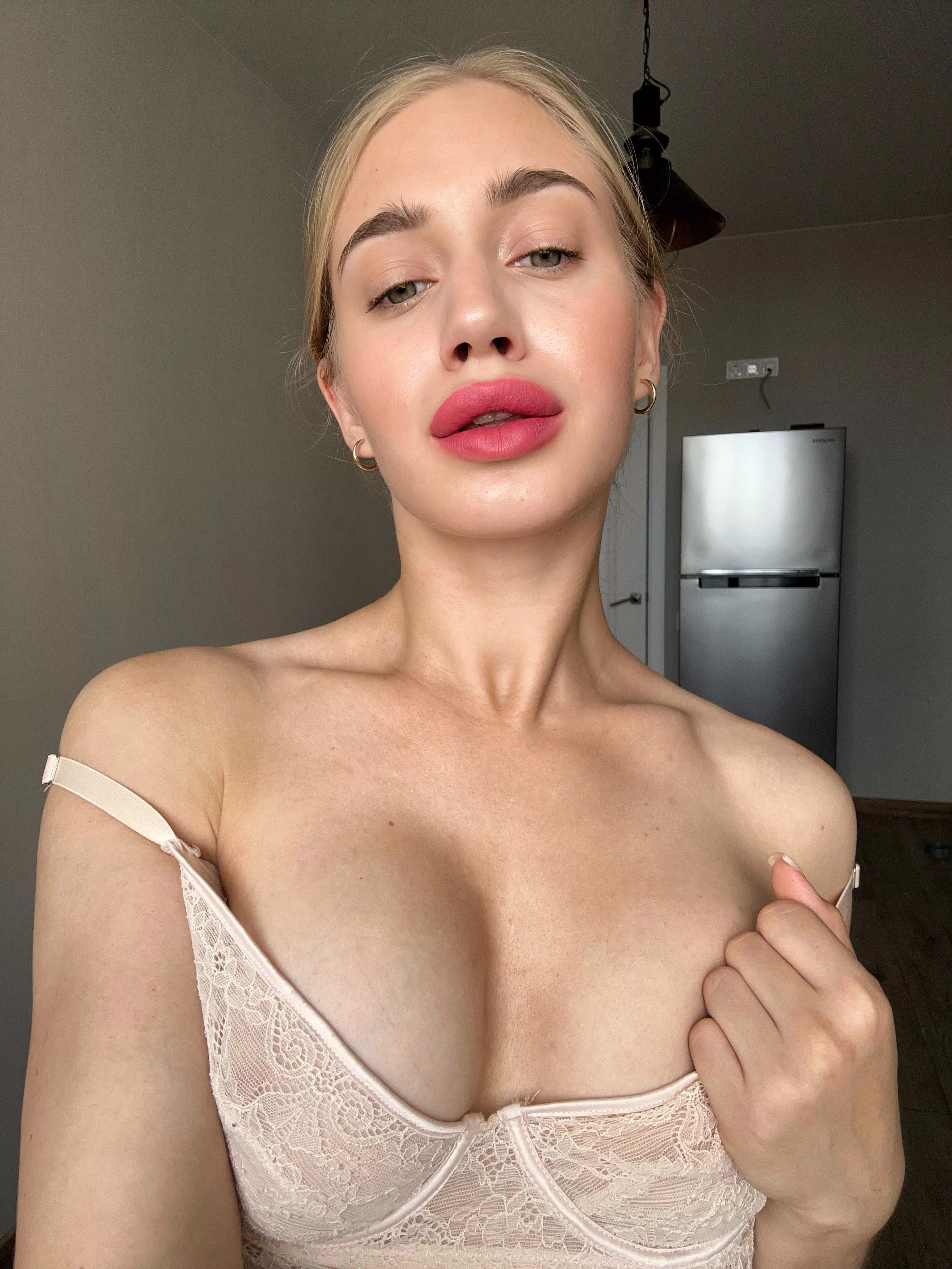 Have a taste posted by AlarmingWar8862