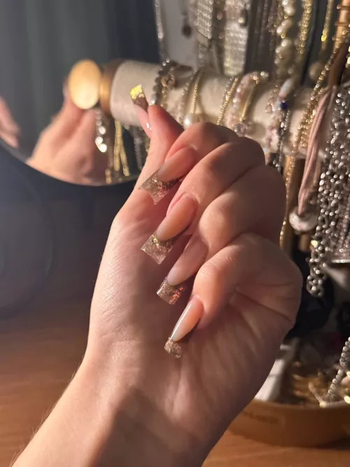 i know you want my nauls by strungdelorme