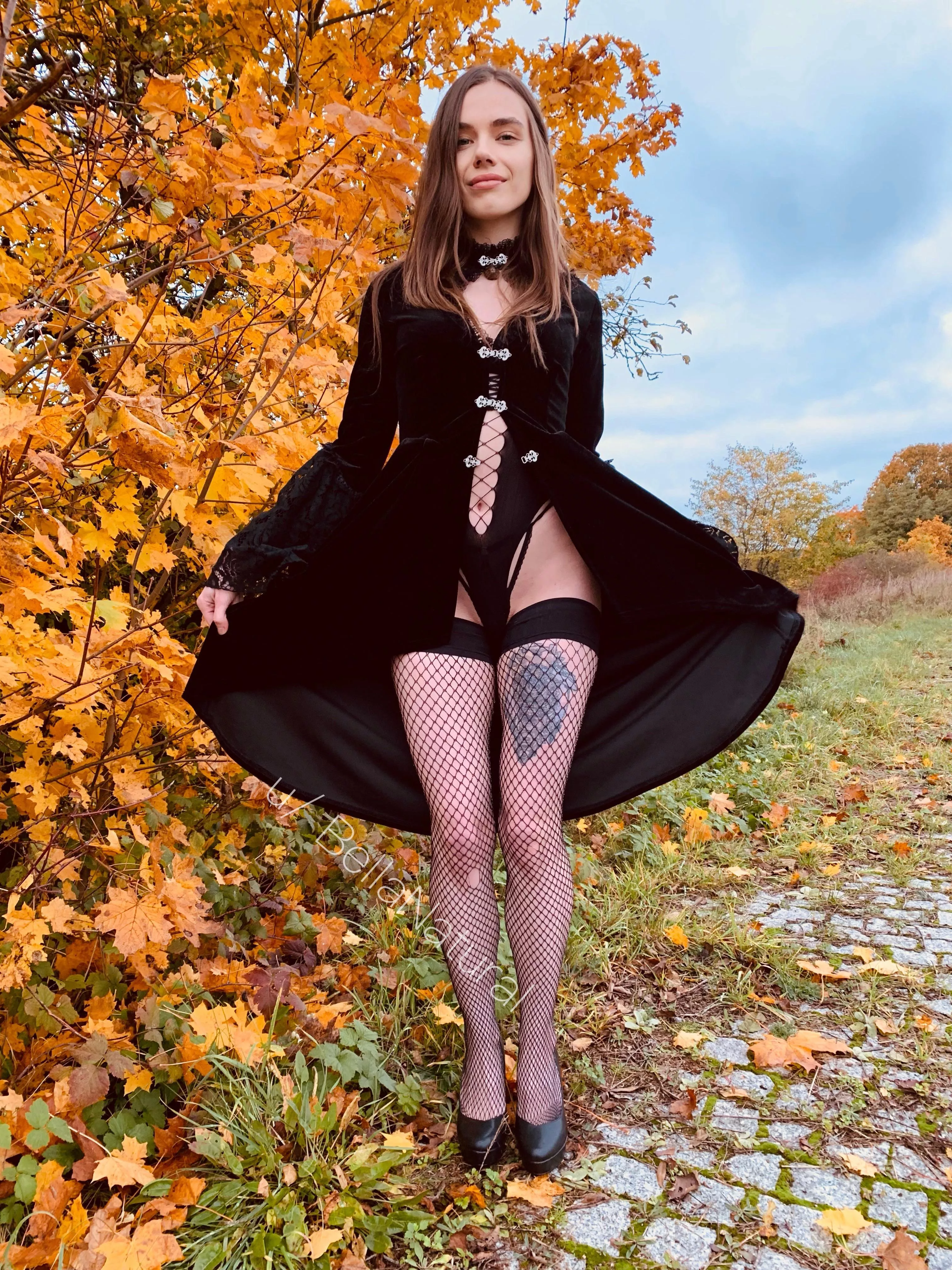 Legs to heaven posted by BellaNatural