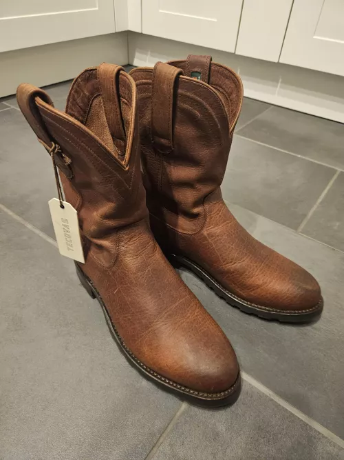 Scored first pair Tecovas by KlutzyCaregiver7029