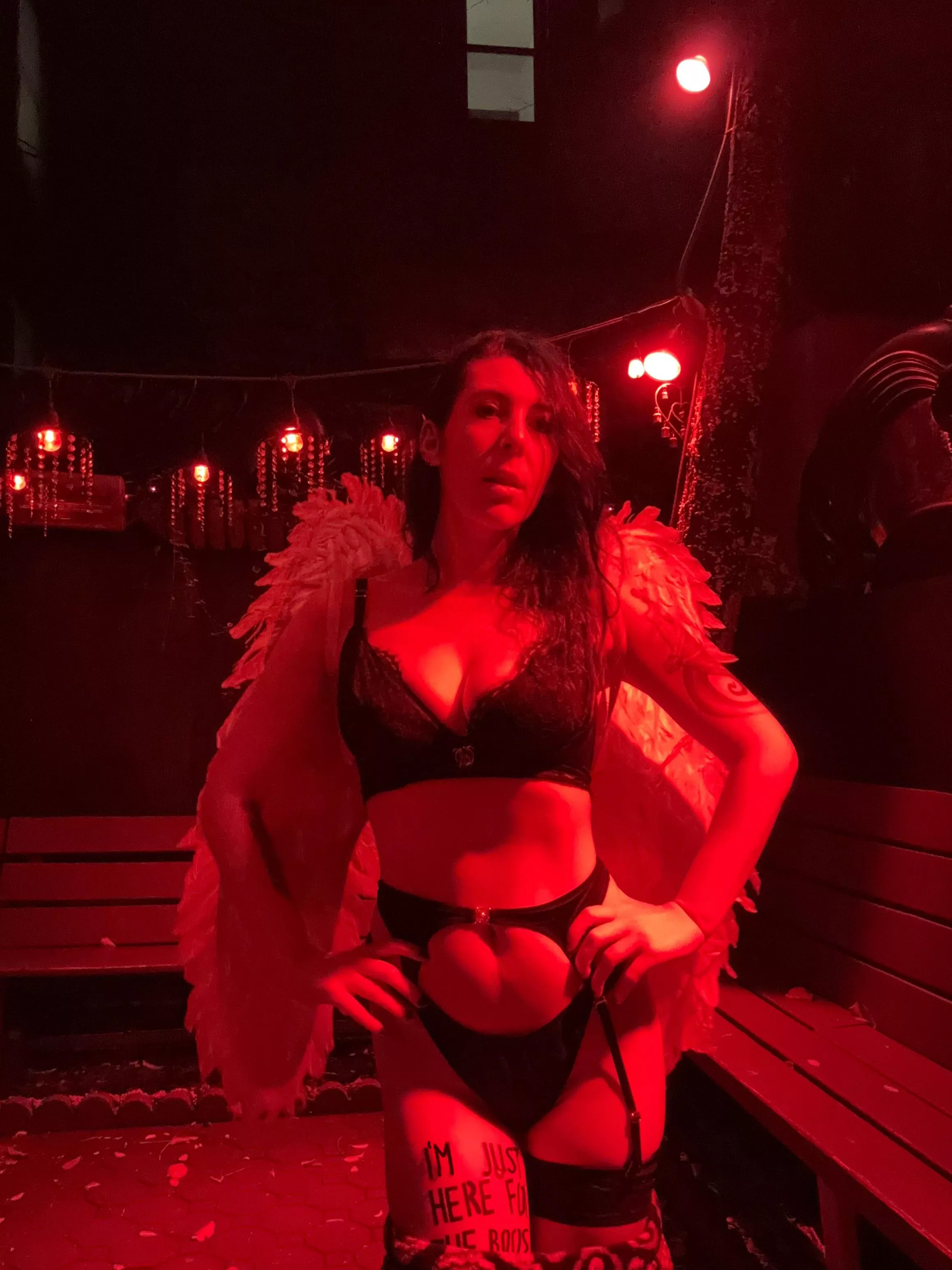 Sexy Angel posted by sirenskiss3