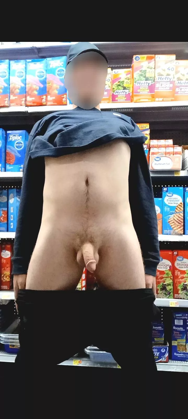 Showing off my snack at the grocery store 😋 posted by Justinjuice2