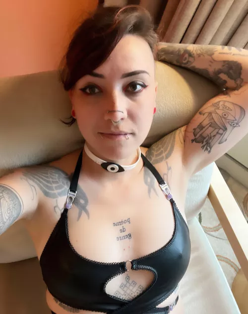 waiting for you by UrsinaeVespera