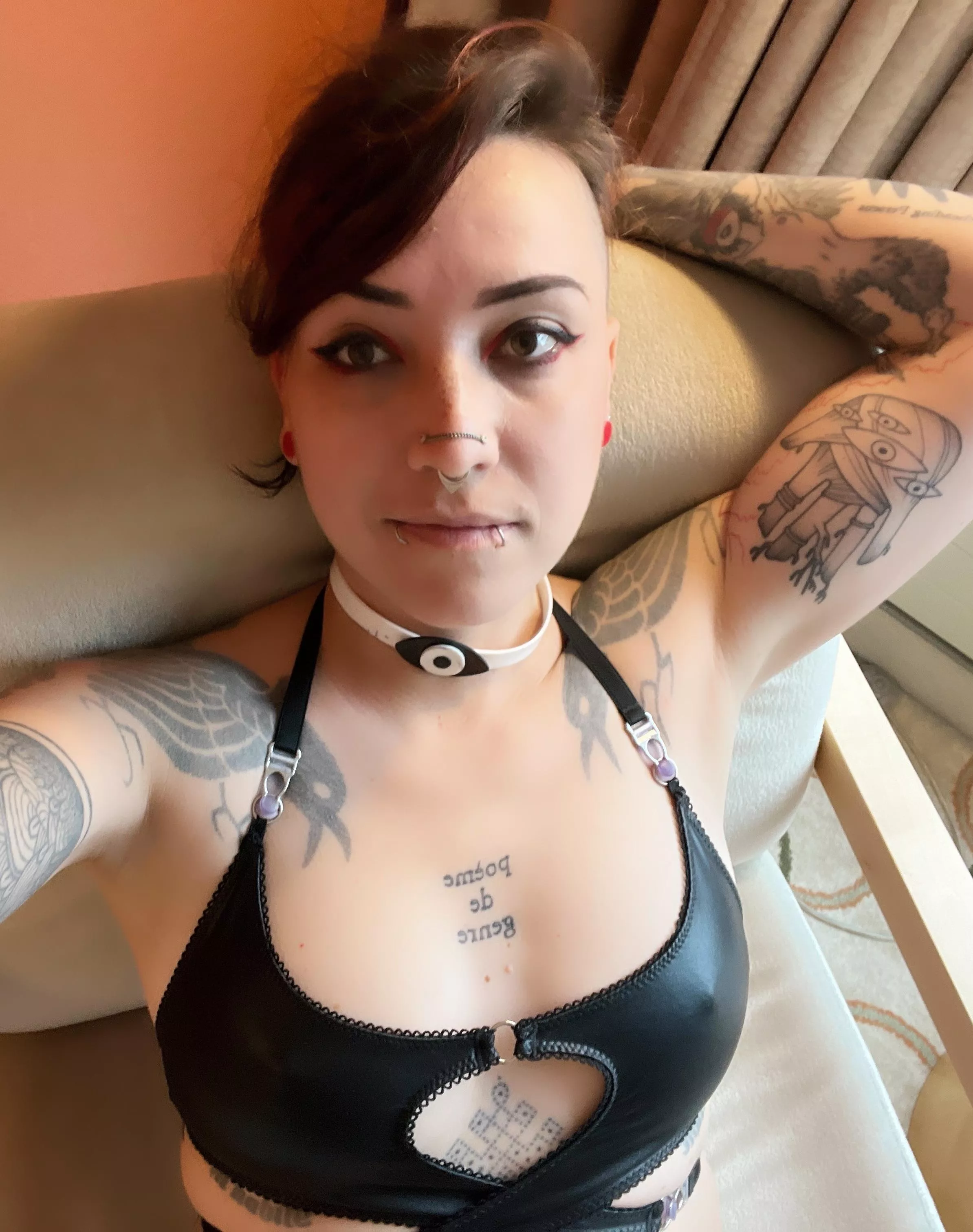 waiting for you posted by UrsinaeVespera