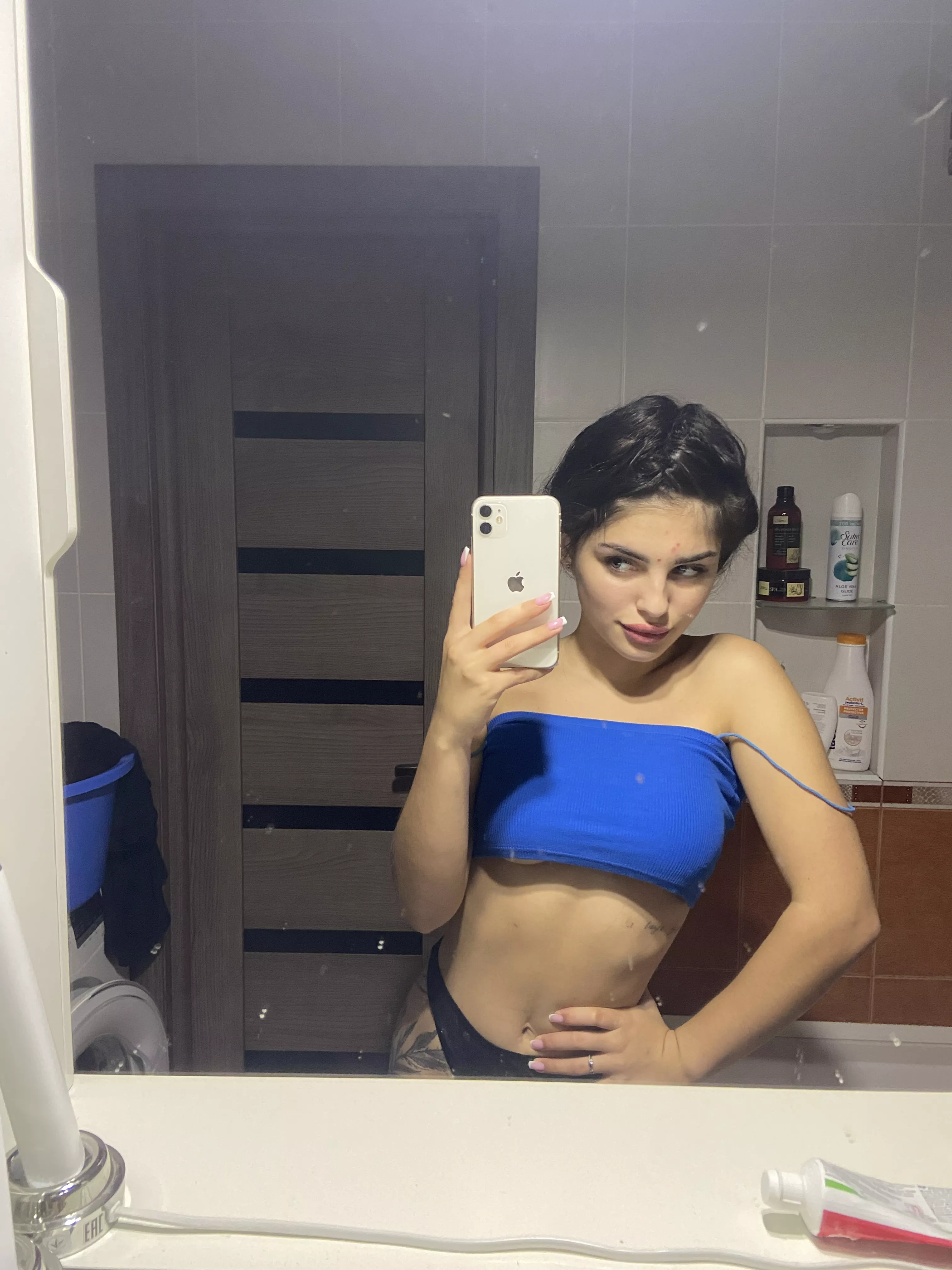 Wanna see more pictures and videos? posted by mi_meowa