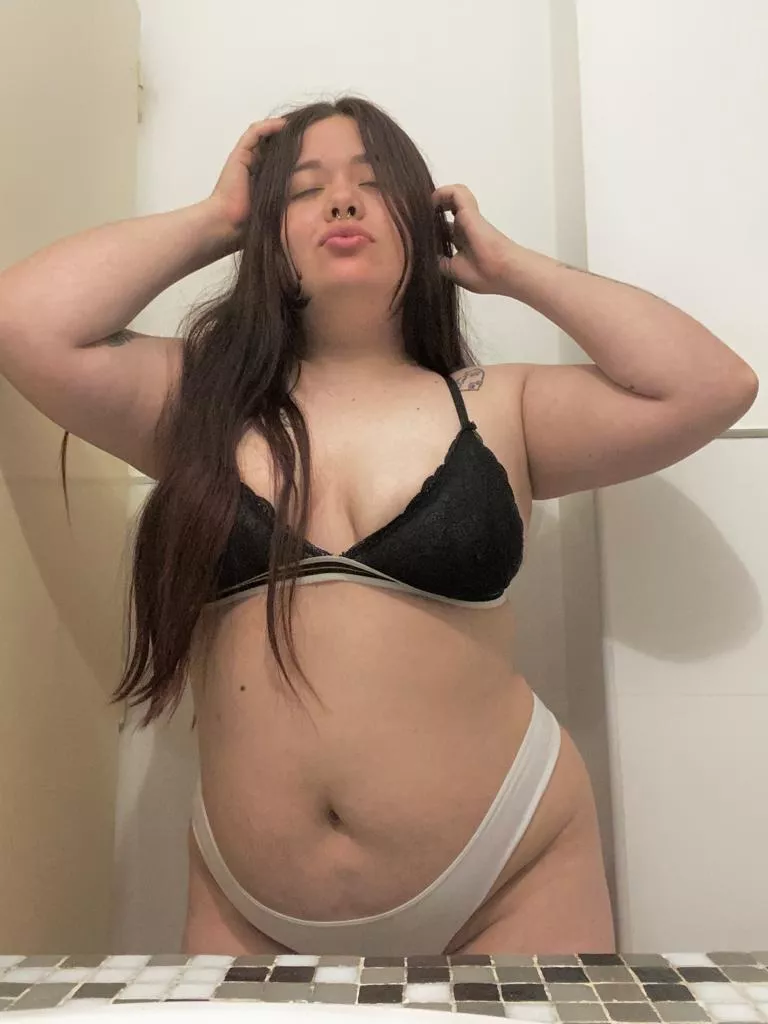 Would u fuck a fat chick posted by renrefKbocdive6H