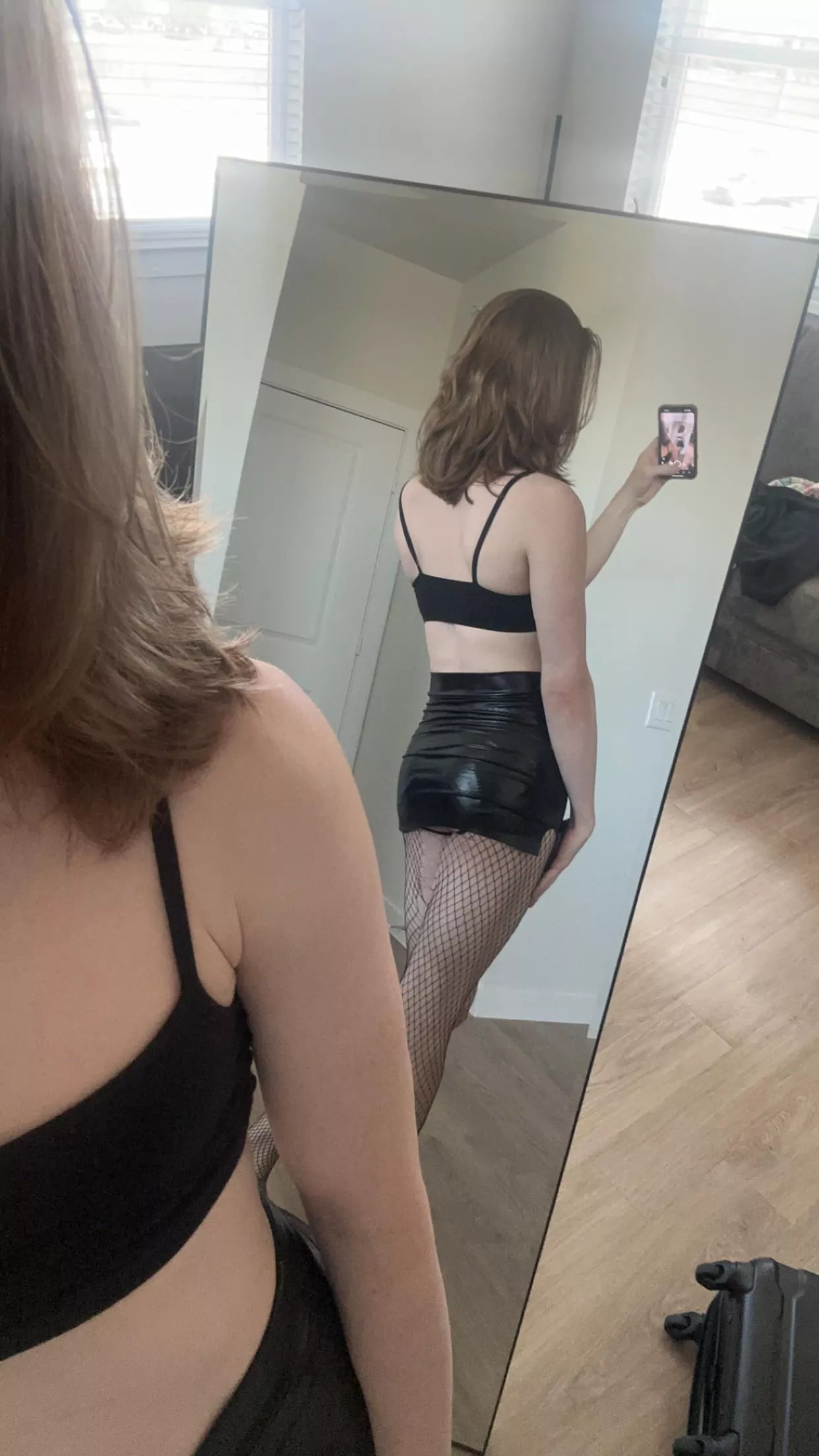 1 comment & i’ll let u get me pregnant posted by public_servant69