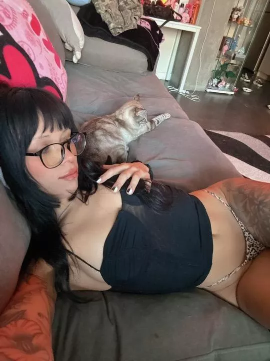 A pair of glasses is the sexiest accessory posted by Nancy_VO