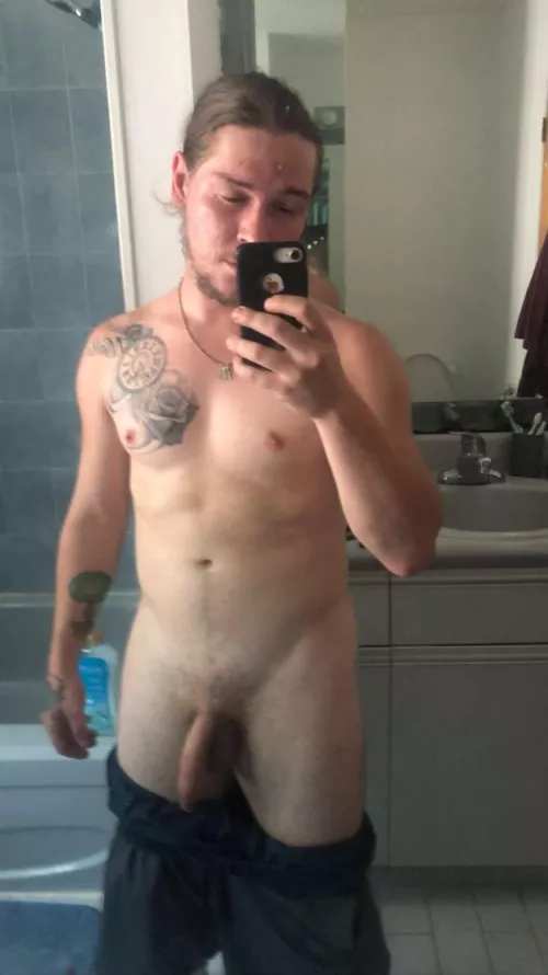 Any takers? 25 yr old single dad looking to get back in the game by YoungCub8inch