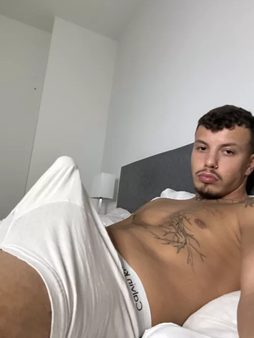 Can you guess the size? by nsiveDeficie