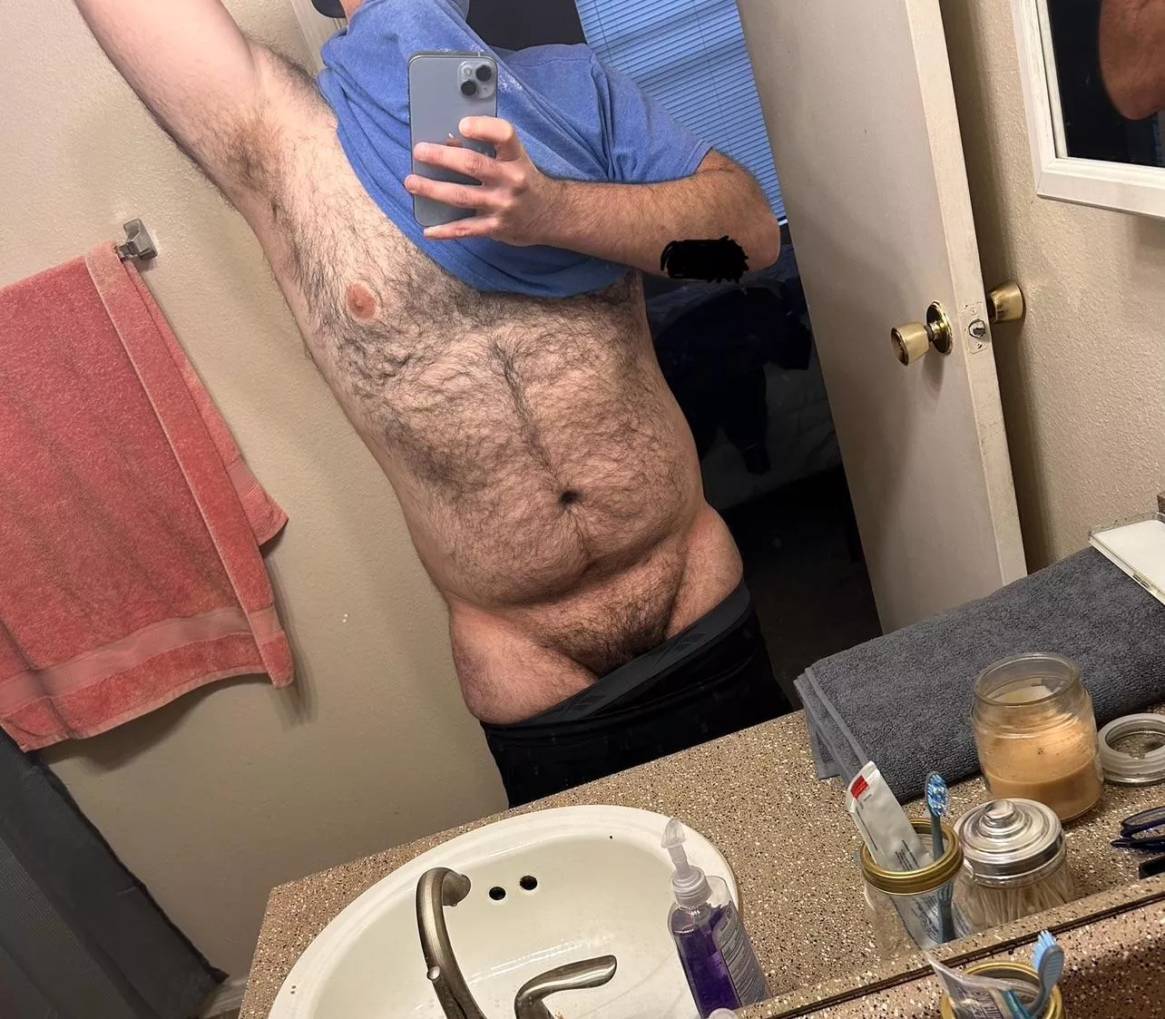 Dad’s home. Anyone want to help? posted by LbbkGuy