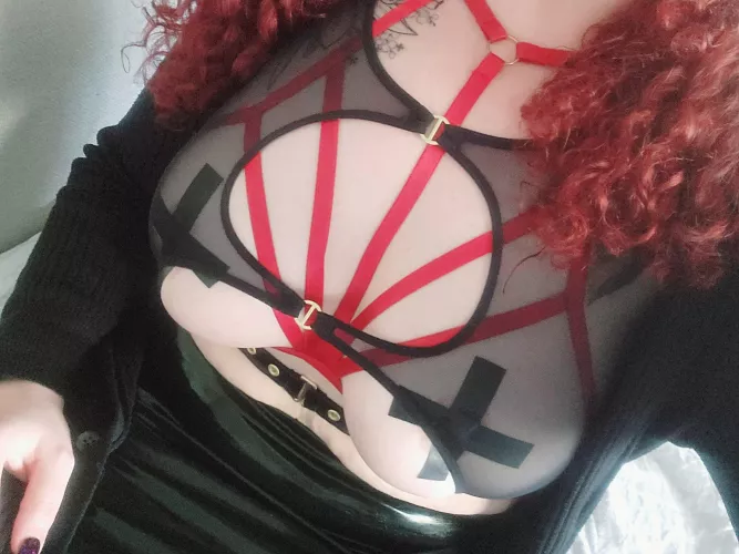 Don't my tits look great strapped and taped 😈 by curlyk91