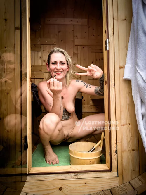 [f]uck apples; a sauna a day keeps the doctor away, a joint a day keeps your demons away 🐒💨 by lostnfoundplayground