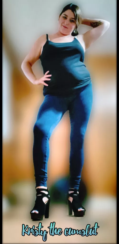 Goddess kristy is online all day for all your fantasies. I am fetish friendly 34, from the USA 🇺🇸 and love naughty taboo roleplays! I also love to have control and be a dom. Let's do some JOI, or maybe your feeling frisky for some CEI! My details  by sexymilf0757