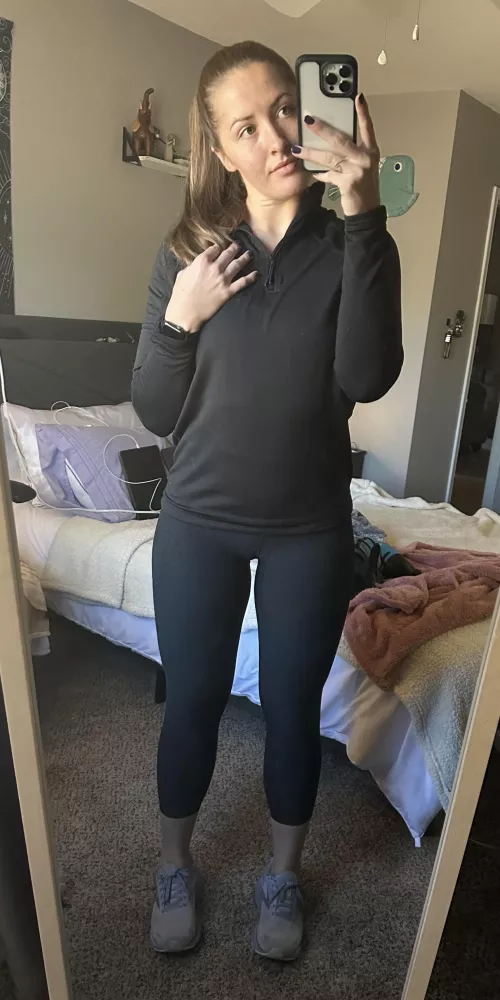 Hello, hope you had a nice day :) by cumwcourt