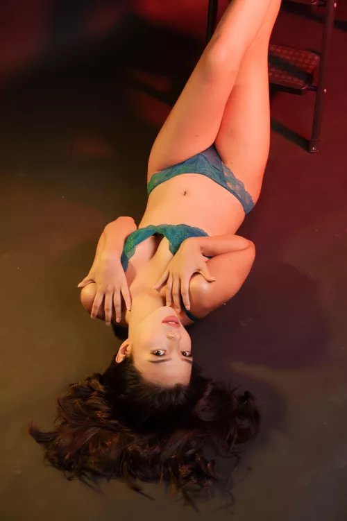 I never said no to a hard D by Violet_Johna