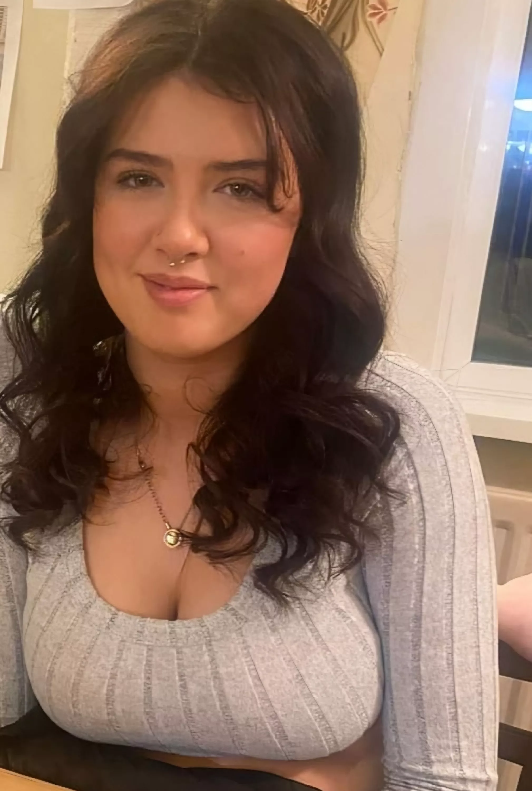 Irl brunette posted by Skinnyshet