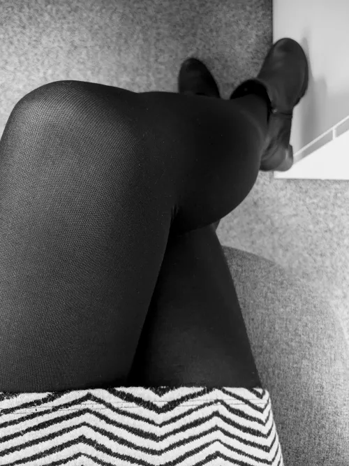 Is it Friday yet?? by lonely_chameleon_