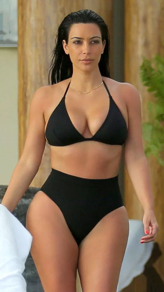 Lady K ❤️💣 posted by don1ks