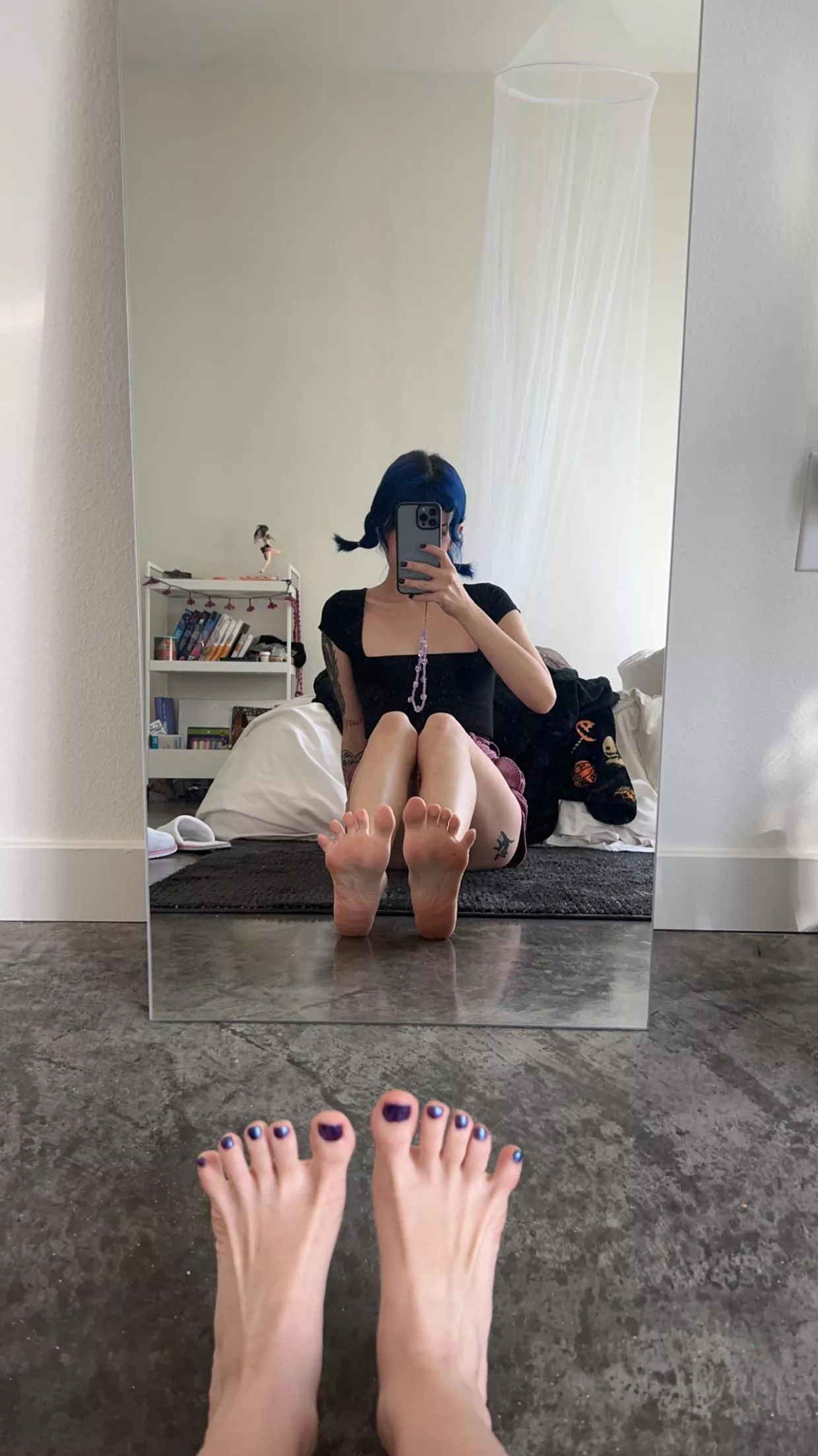 Moved in 🥲 posted by notblueredx