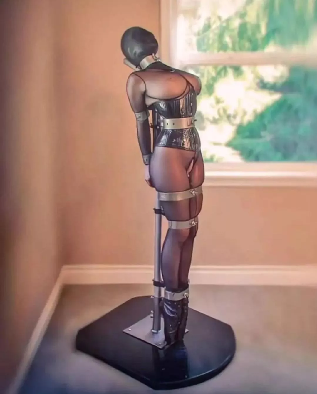 Perfect Decoration...suits Arley decor posted by CelebsinHeels01