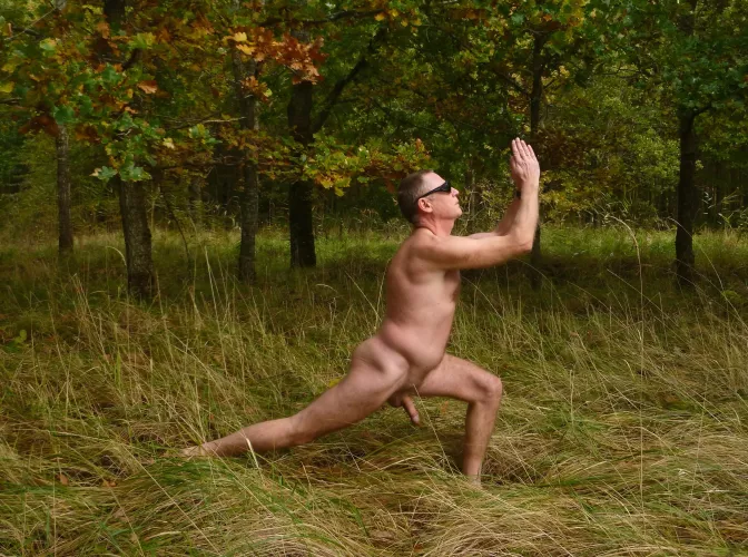 Still working on getting the pose right by ImaginaryMolasses894