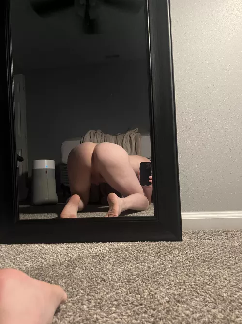 The workouts have been paying off :) by FemNicki