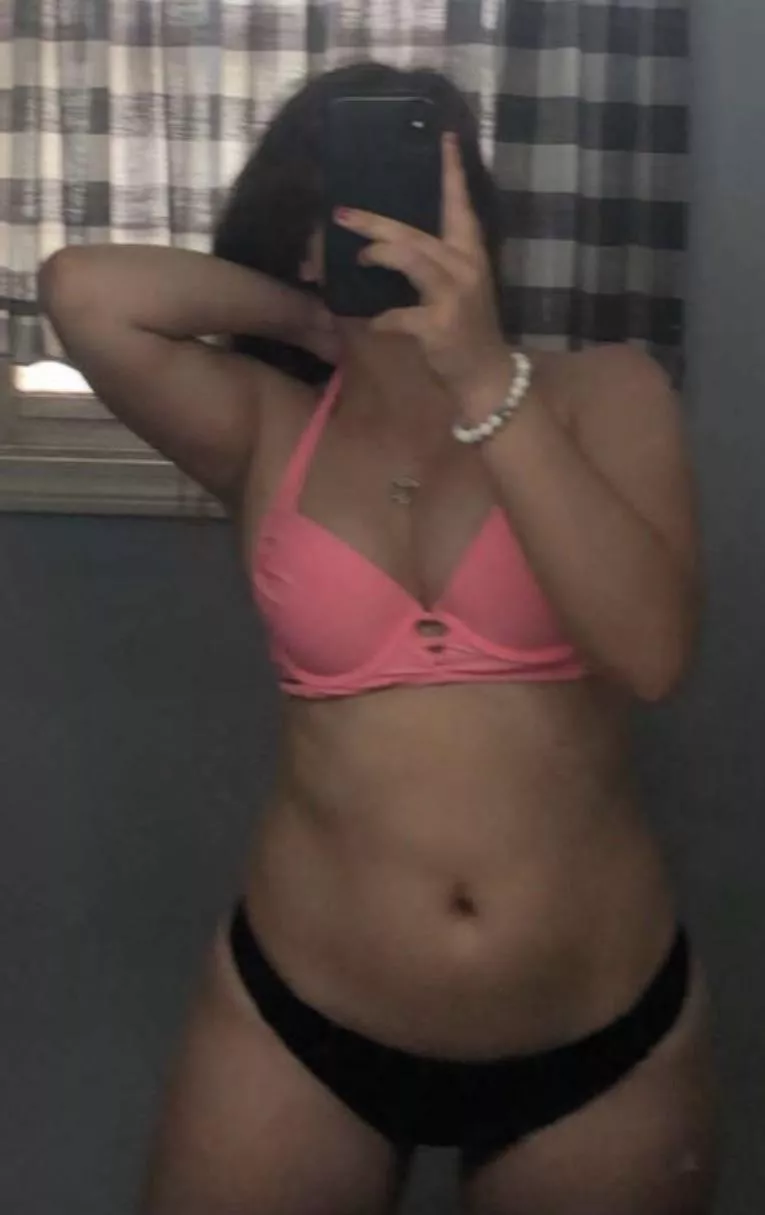 18f someone hold me posted by ProfessorLimp142