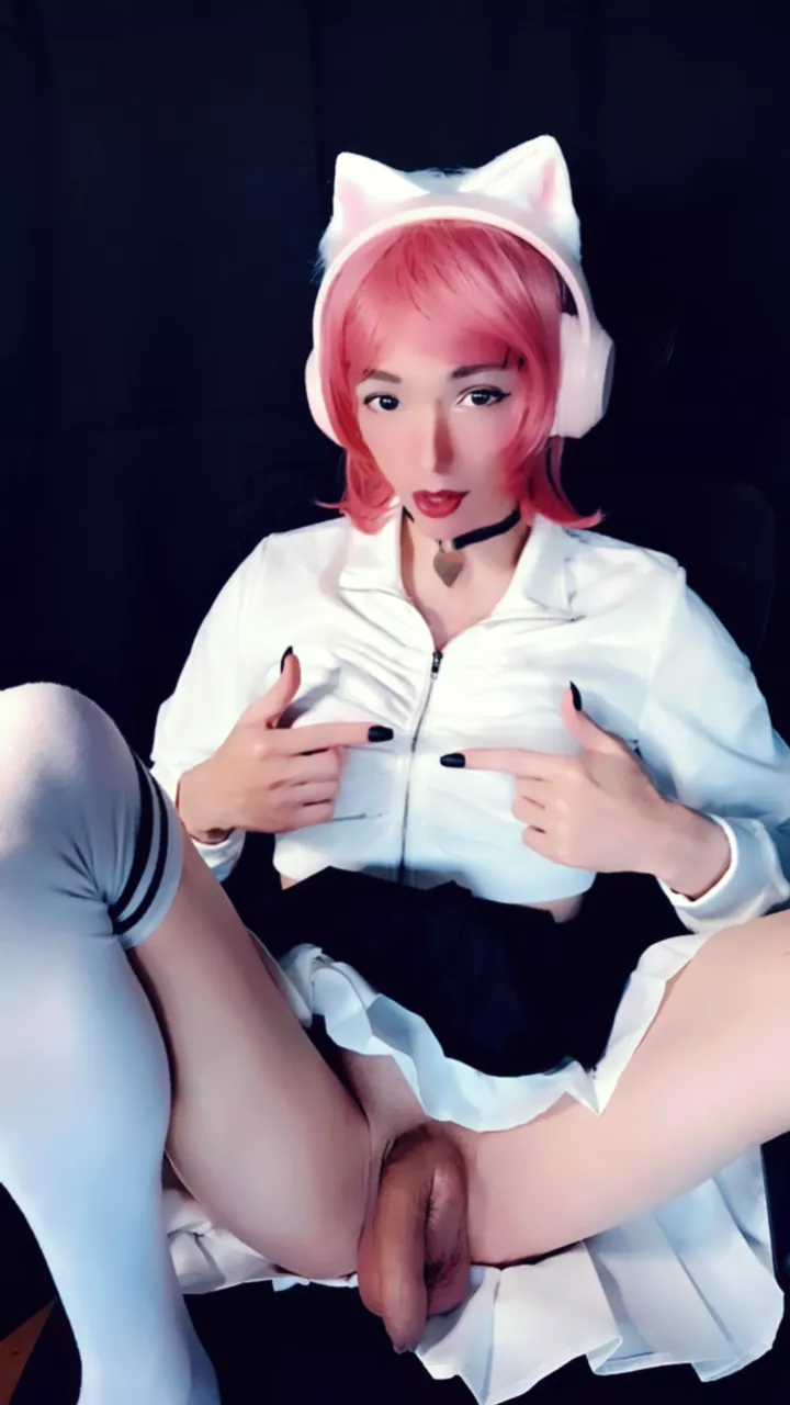 Can I send you my nudes? 👉🏻👈🏻😽 posted by TransGoddessMichelle