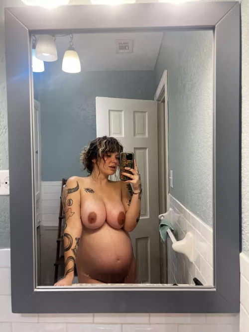 Could you give this pregnant lady a fuck? by BlackMagicVu