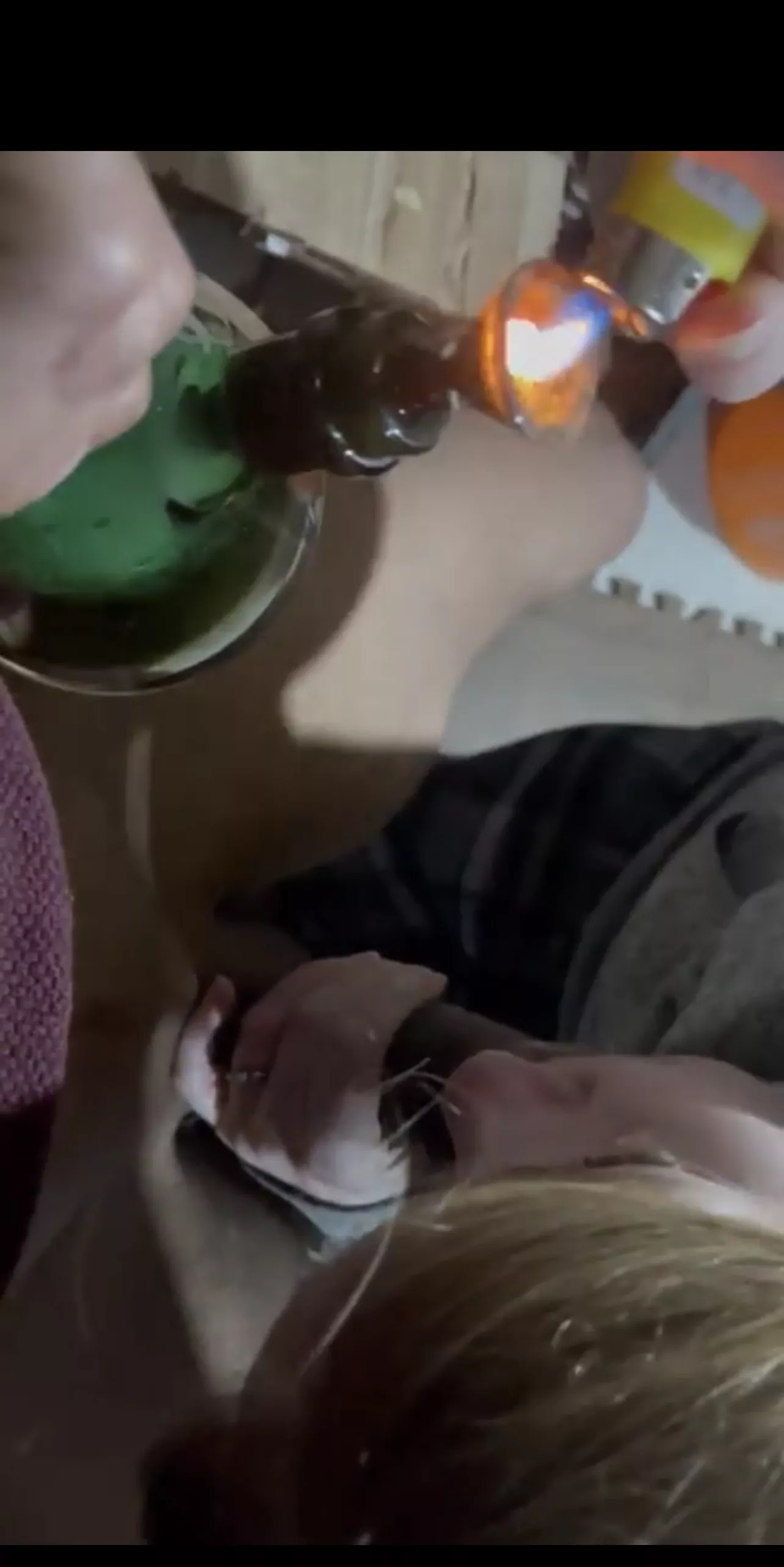 Full service over here 💨 [m],[f] posted by Odd-Grape8931