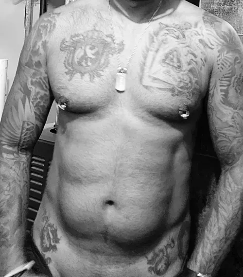 How do i look in black and white [41] by Askmeanything40