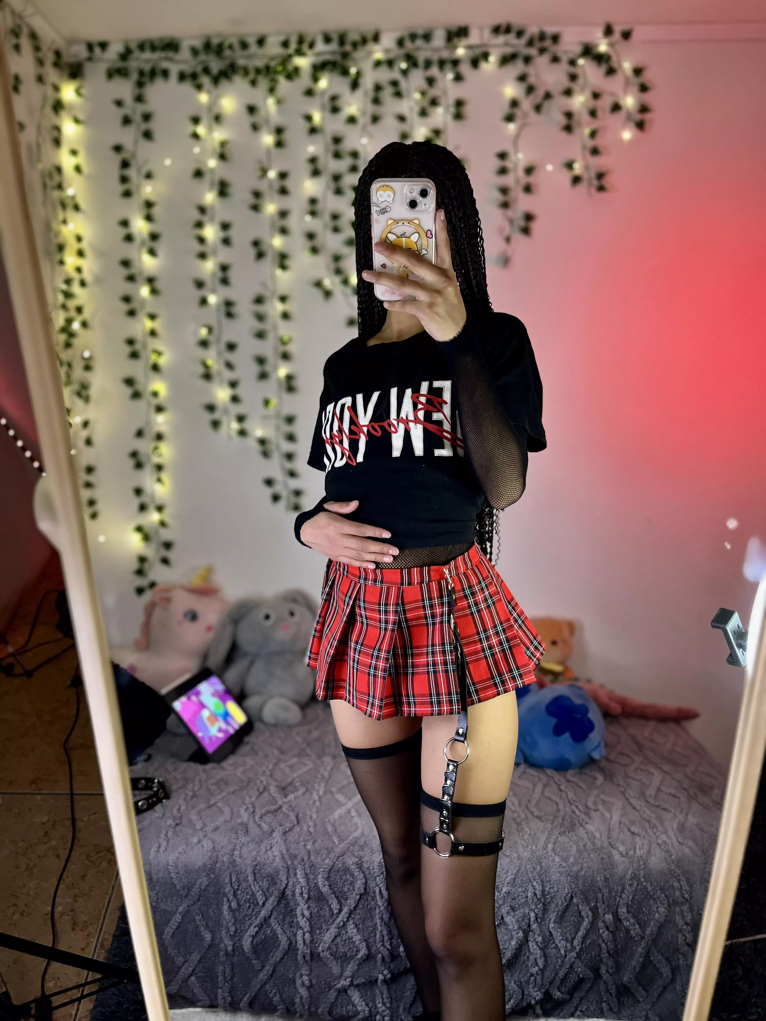 I am petite but I could be bad too posted by Justlyn_skye