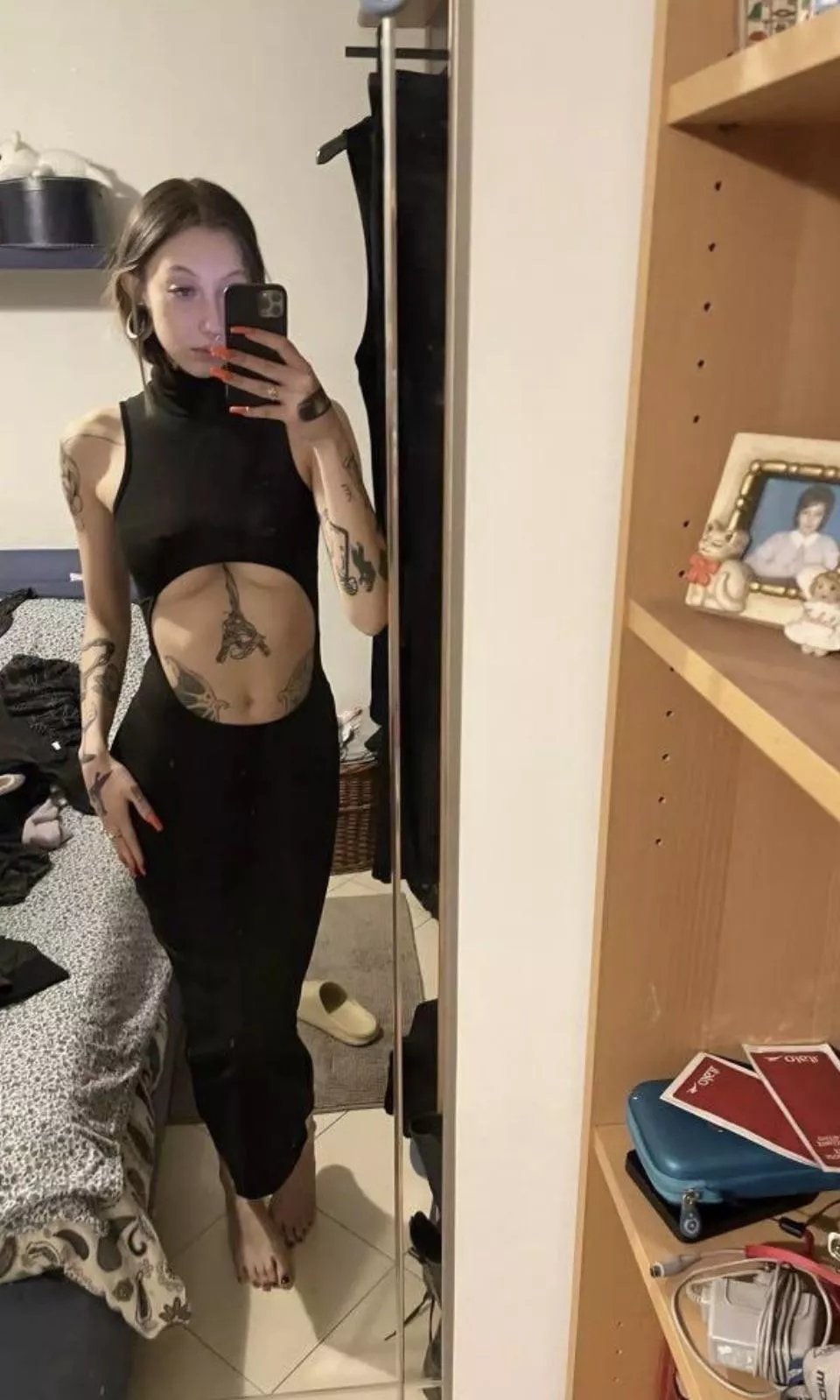 Is it too hot to go shopping in a mall? posted by Manu_It80