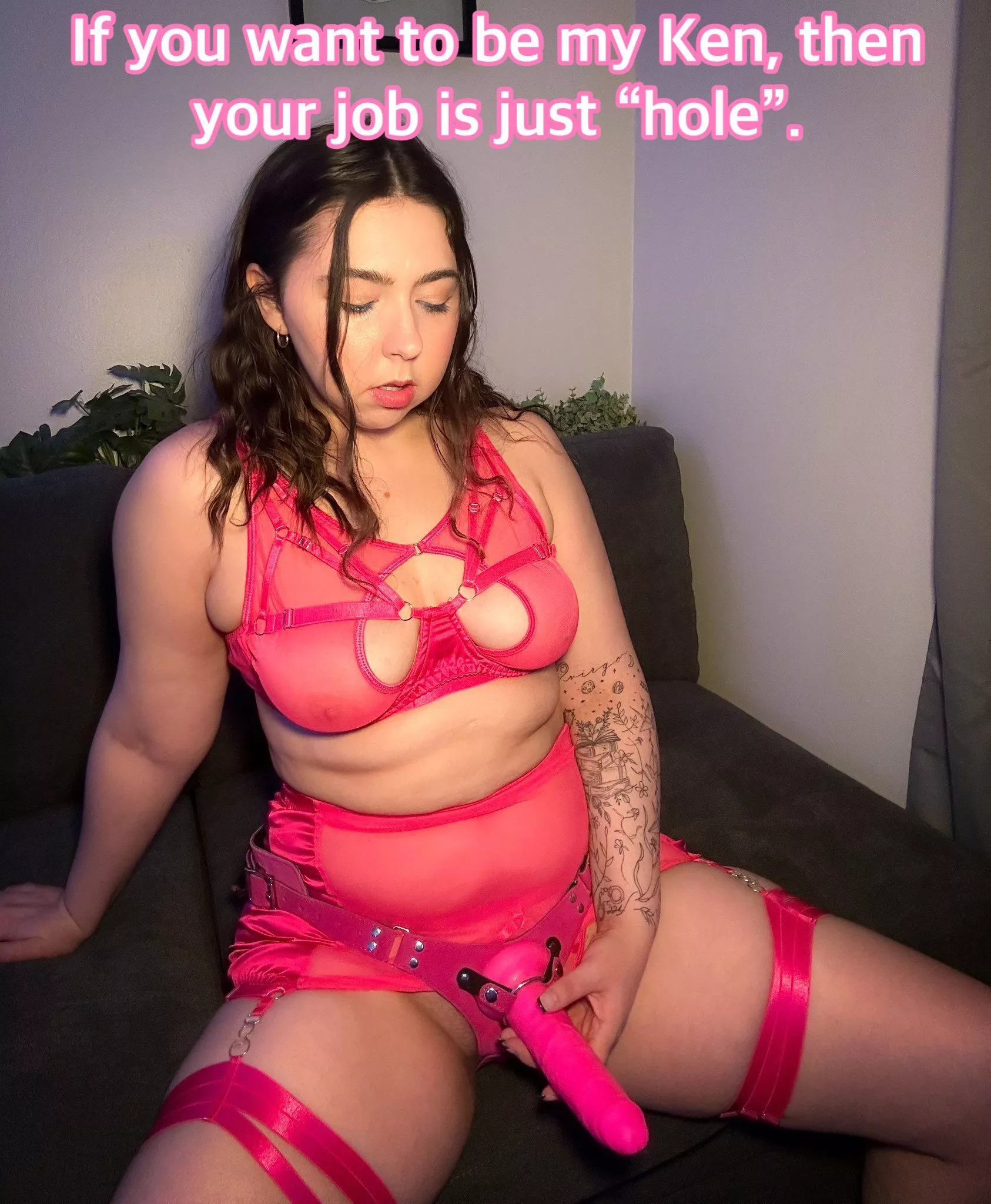 It's Barbie's world and you're just living in it. 💅 posted by Jadesjungles